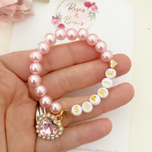 Load image into Gallery viewer, Girls Pearl Heart Valentine’s Day Valentines Bracelet