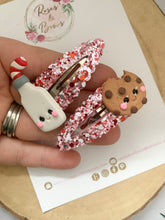 Load image into Gallery viewer, Milk and Cookies Glitter Snap Clip Set