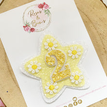 Load image into Gallery viewer, Birthday Badge - yellow Daisy Birthday Glitter Badge