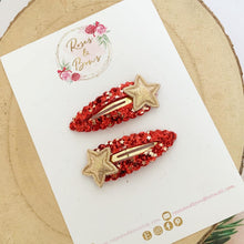 Load image into Gallery viewer, Red and gold star scalloped snap clip set