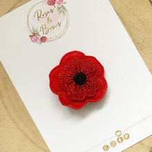 Load image into Gallery viewer, Poppy hair clip