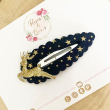 Load image into Gallery viewer, Christmas reindeer large snap clip