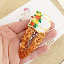 Load image into Gallery viewer, Halloween Thanksgiving Pumpkin Shaker large snap clip