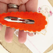 Load image into Gallery viewer, Halloween Thanksgiving Pumpkin Shaker large snap clip