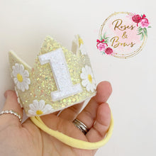 Load image into Gallery viewer, Daisy crown - glitter party hat - cake smash prop - birthday accessory