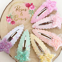 Load image into Gallery viewer, Sequin star glitter large snap clip