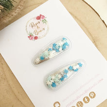 Load image into Gallery viewer, Christmas shaker snap clip set