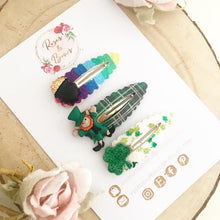 Load image into Gallery viewer, St Patrick’s Day snap clip set