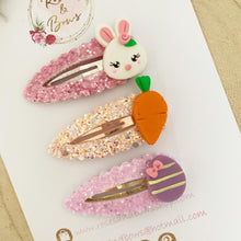 Load image into Gallery viewer, Easter scalloped snap clip set - Easter bunny, carrot and egg set