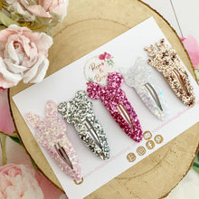 Load image into Gallery viewer, Animal glitter snap clips - Cat, Bunny, Bear