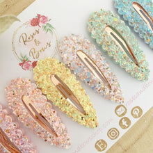 Load image into Gallery viewer, glitter and rose gold scalloped snap clip set