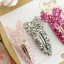 Load image into Gallery viewer, Animal glitter snap clips - Cat, Bunny, Bear