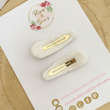 Load image into Gallery viewer, King Charles III Coronation snap clips set