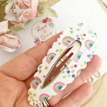 Load image into Gallery viewer, Rainbow Leatherette large snap clip