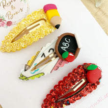 Load image into Gallery viewer, Back to School scalloped snap clip set
