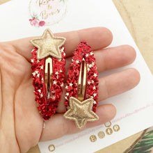 Load image into Gallery viewer, Red and gold star scalloped snap clip set
