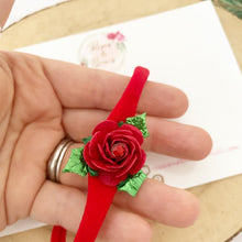 Load image into Gallery viewer, Christmas rose Headband
