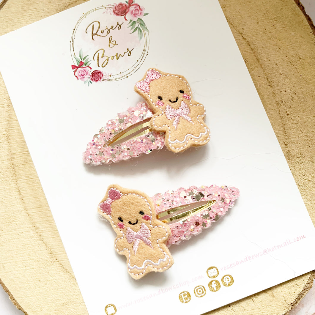 Pink Gingerbread Snap Clip