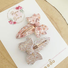 Load image into Gallery viewer, Nude Floral Print Bow scalloped snap clip set
