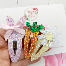 Load image into Gallery viewer, Easter snap clip set - bunny, carrot and daisy
