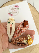 Load image into Gallery viewer, Autumn Fall Fox scalloped snap clip set Liberty Fabric and Glitter
