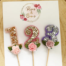 Load image into Gallery viewer, Small Cake Topper with Flower
