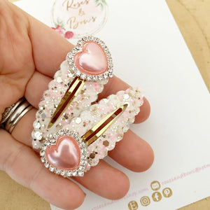 Pink heart scalloped snap clip set