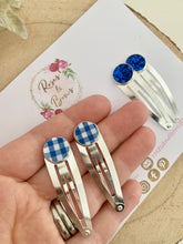 Load image into Gallery viewer, School gingham glitter snap clip set
