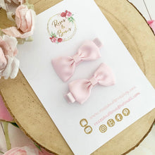 Load image into Gallery viewer, Light Pink Small Hair Bow Clip Set
