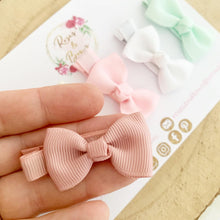 Load image into Gallery viewer, Small Hair Bow Clip Set pink, white, cream and mint
