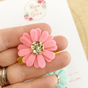 Bright Daisy alligator clip set