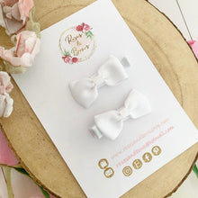 Load image into Gallery viewer, White Small Hair Bow Clip Set
