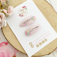 Load image into Gallery viewer, Pink rainbow daisy snap clips set
