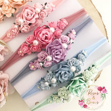 Load image into Gallery viewer, Floral pearl headband
