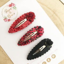 Load image into Gallery viewer, Ladybird ladybug scalloped snap clip set
