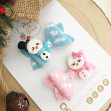 Load image into Gallery viewer, Snowmen Piggy Pigtail bows - clip set - Christmas glitter bows
