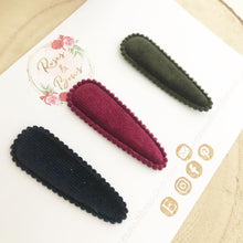 Load image into Gallery viewer, Velvet snap clip set - navy, plum &amp; bottle green
