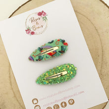 Load image into Gallery viewer, St Patrick’s Day snap clip set
