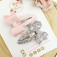 Load image into Gallery viewer, Pink and Floral Print Bow scalloped snap clip set
