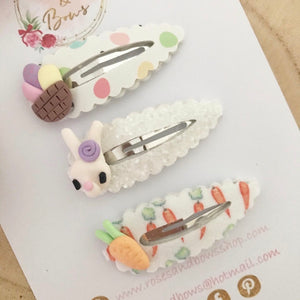 Easter scalloped snap clip set