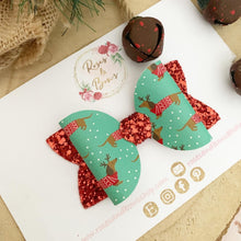 Load image into Gallery viewer, Christmas dachshund hair bow Headband or Clip
