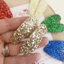 Load image into Gallery viewer, Glitter Snap Clip Pair - Glitter Clips Set of 2
