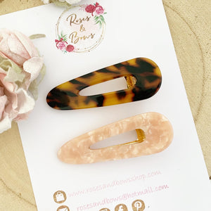Tortoise shell and peach blush hair clip set
