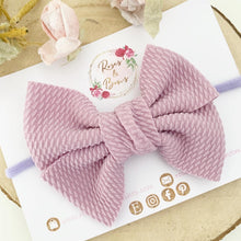 Load image into Gallery viewer, Lilac Liverpool bullet fabric bow
