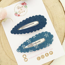 Load image into Gallery viewer, Dark Denim Large scalloped snap clip set
