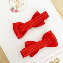 Load image into Gallery viewer, Red School Small Hair Bow Clip Set look
