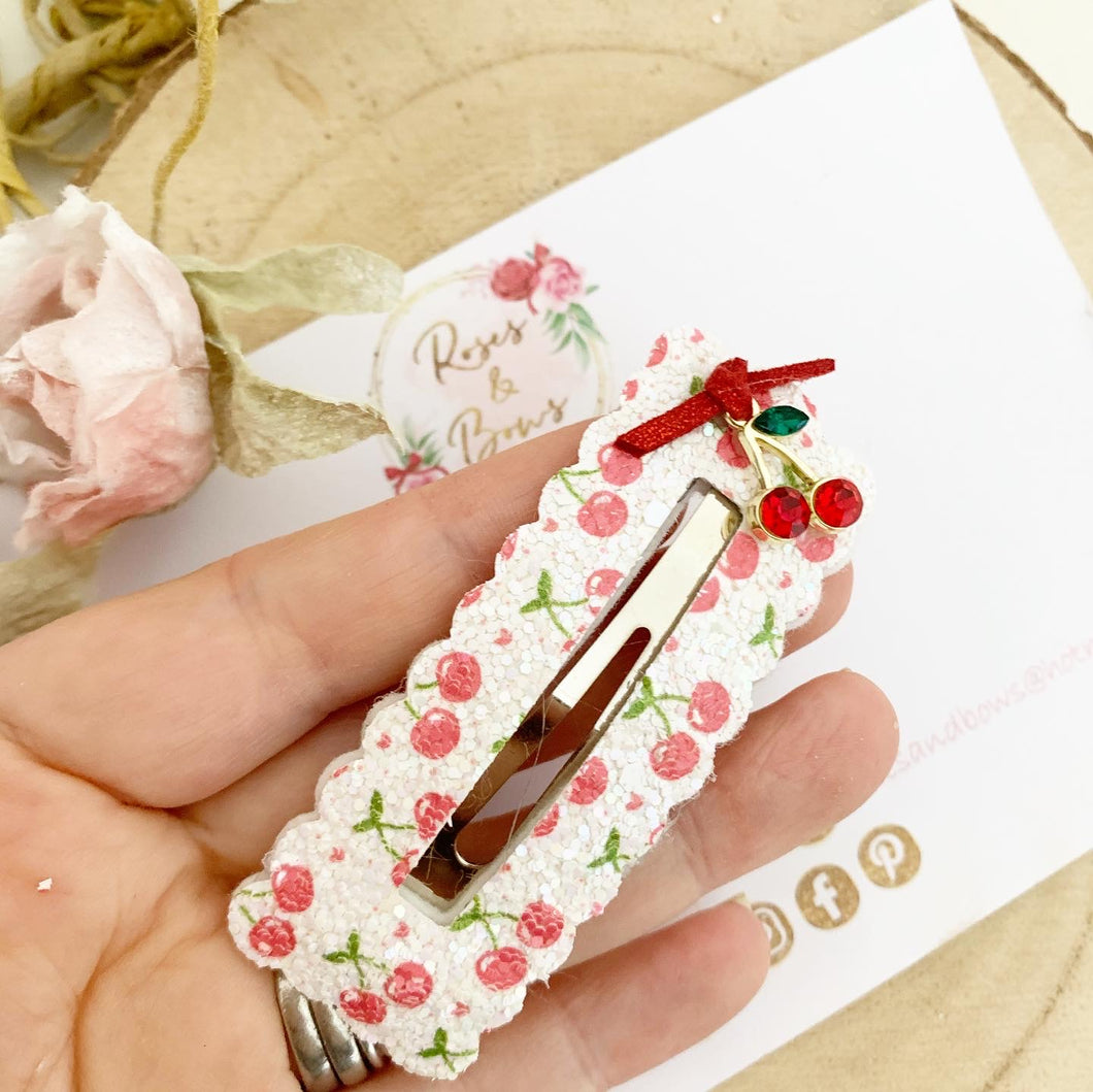 Cherry large snap clip