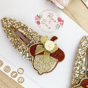 Acorn glitter large snap clip