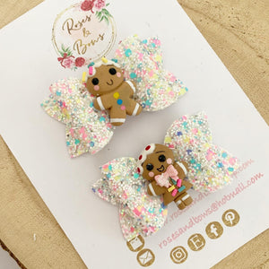 Gingerbread piggy pigtail bows - clip set - Christmas glitter bows