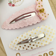 Load image into Gallery viewer, Pink and Gold Easter Bunny Large scalloped snap clip set
